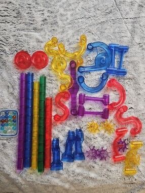 Discovery Glow In The Dark Marble Run